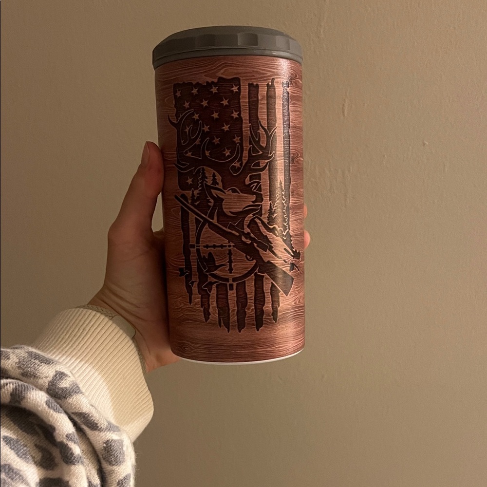 Brown Tumbler with Deer and Flag Design